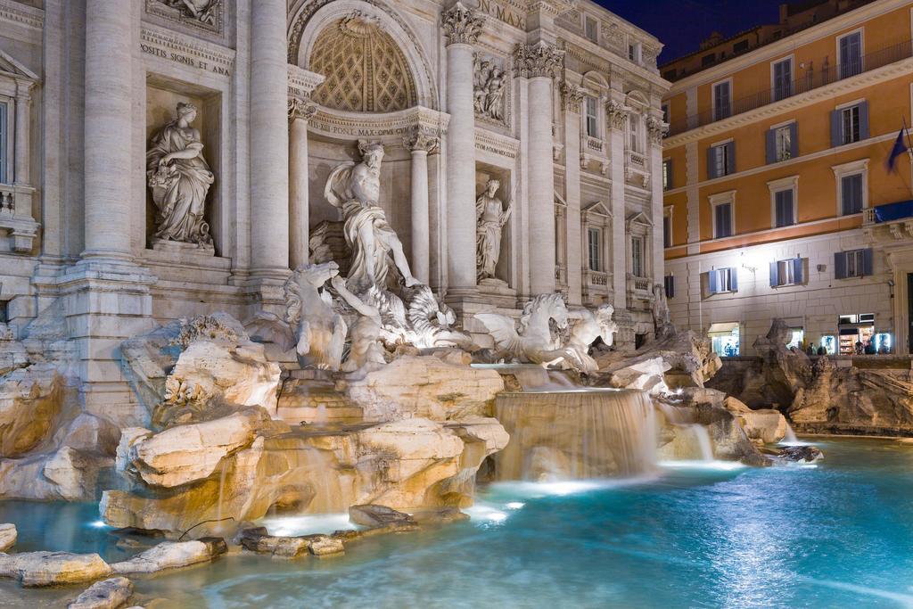 Bed and Breakfast Domus Trevi Рим Экстерьер фото