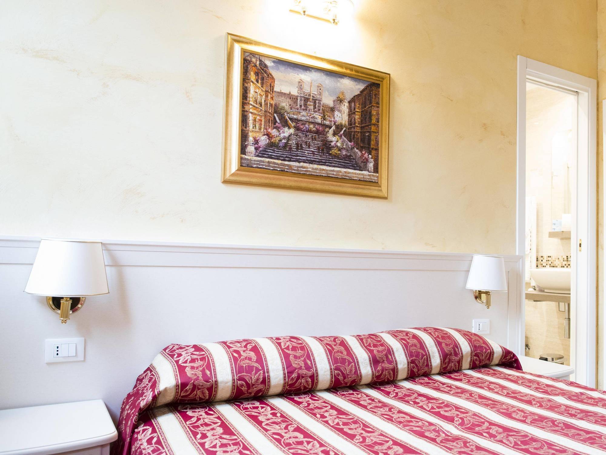 Bed and Breakfast Domus Trevi Рим Экстерьер фото
